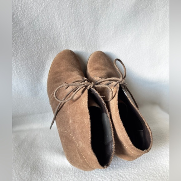 Franco Sarto Women’s Size 9 Brown Leather Suede Lace Up Ankle Wedge Boots - Picture 16 of 16